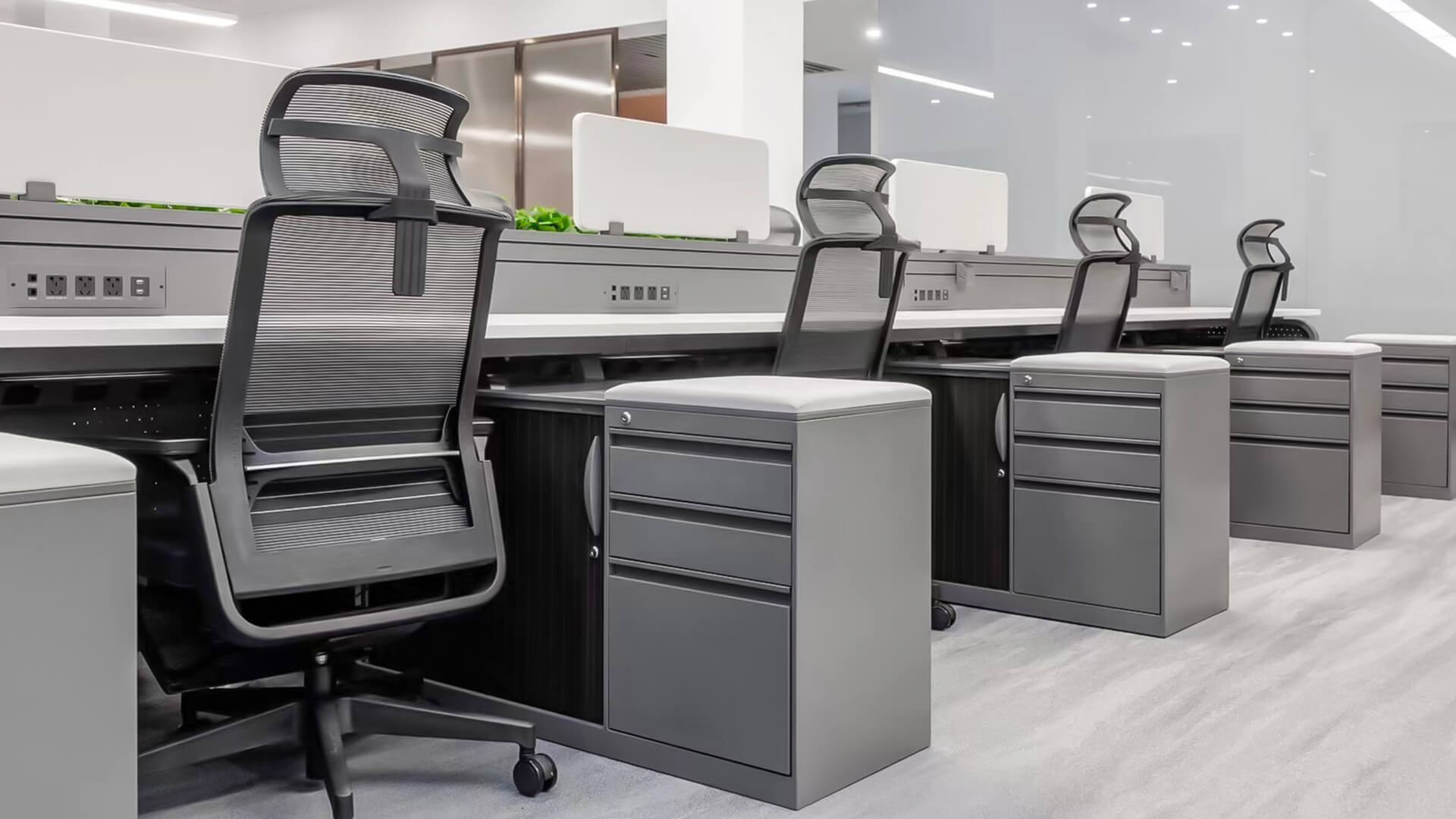Office furniture from Chinese factories