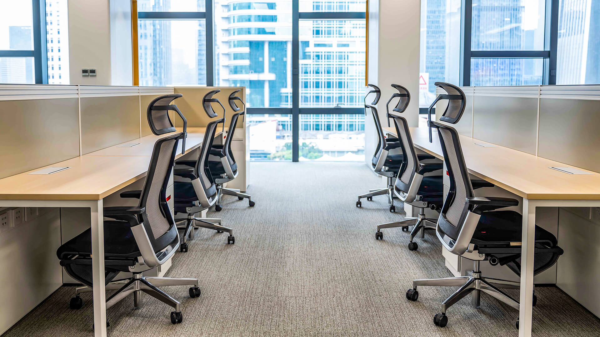 Mesh office chair