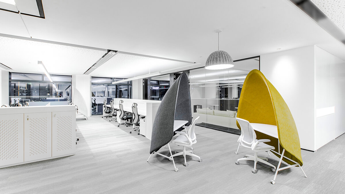 Premium desks