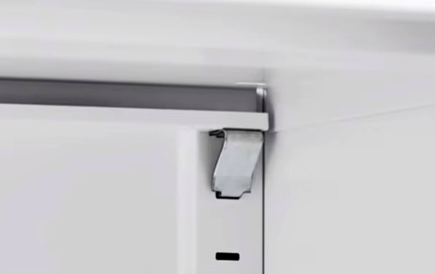 Metal Storage Cabinet With Open Middle Compartment