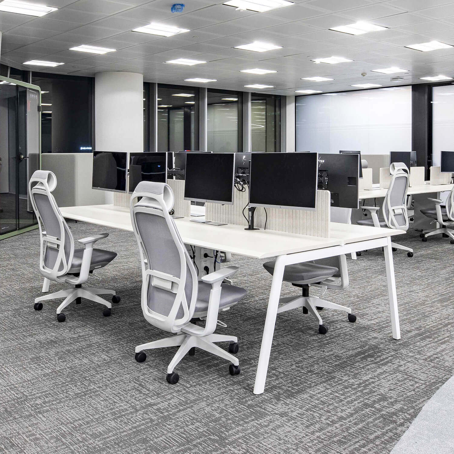 Factory Direct Computer Desks for Office Staff High End Office Furniture