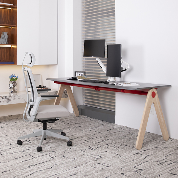 Staff workstation.jpg
