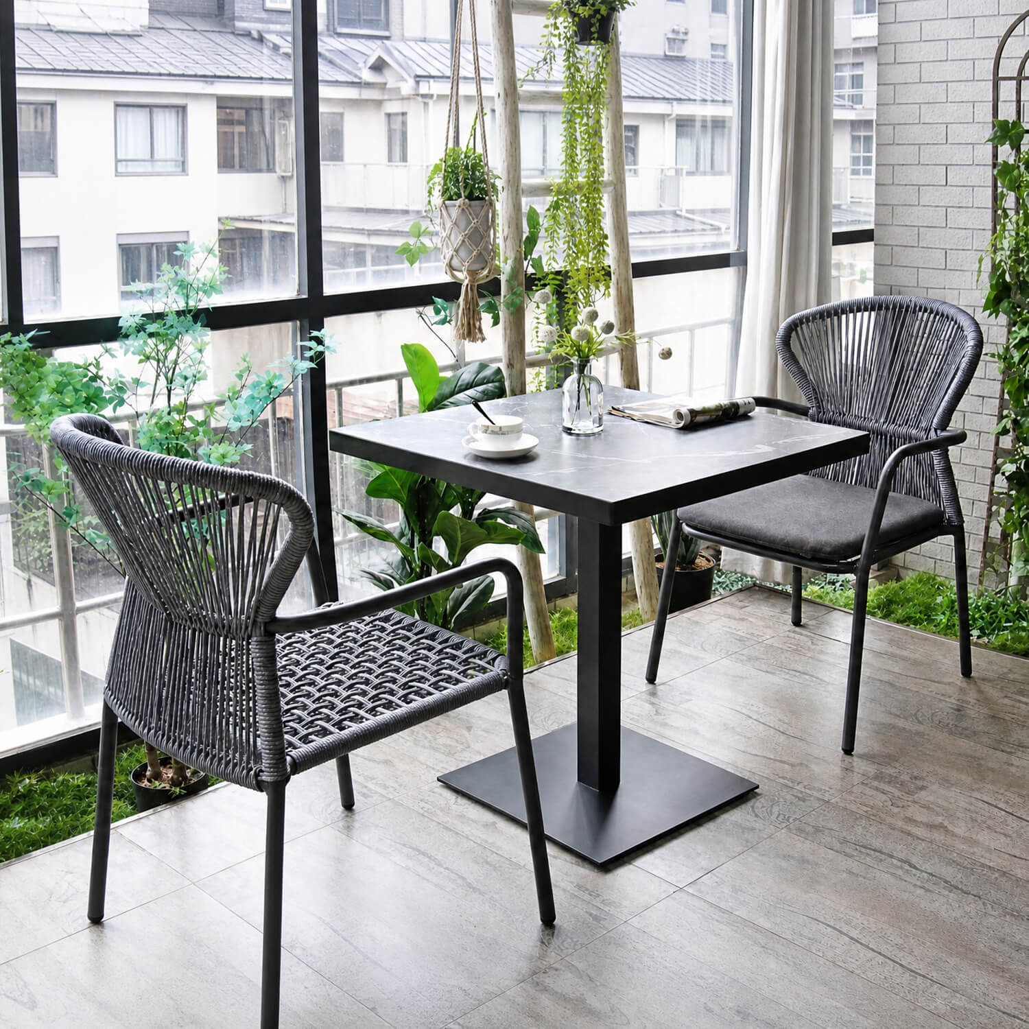 quare Outdoor Dining Table with Black Pedestal Base