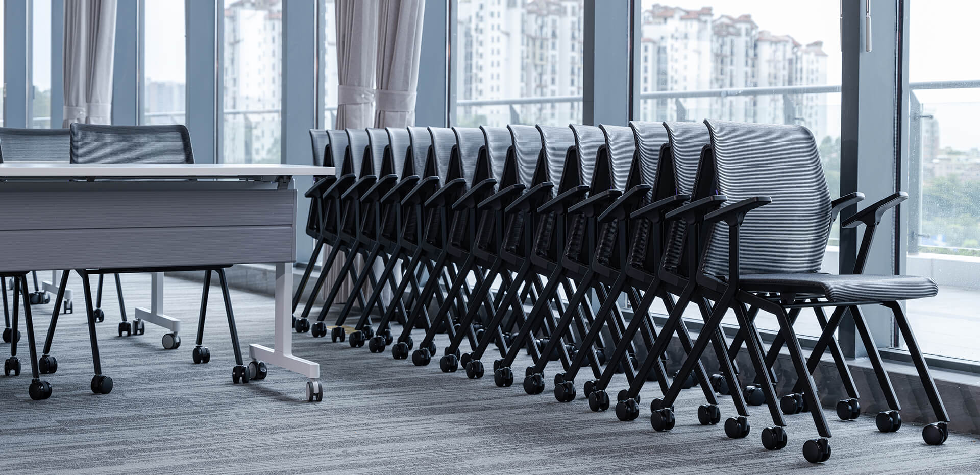 Classroom Rolling Chair.jpg