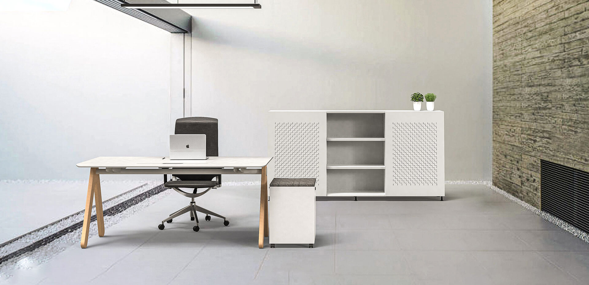 Staff Workstation.jpg
